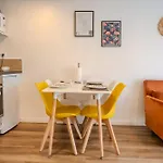Les Cognassiers - Cosy & Climatisation - Parking Gratuit *