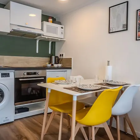 Apartamento Les Cognassiers - Cosy&equipé - Parking Gratuit - Professionnels&familles *