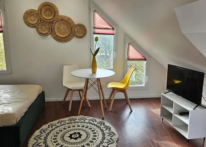 Les Cognassiers - Cosy & Climatisation - Parking Gratuit *