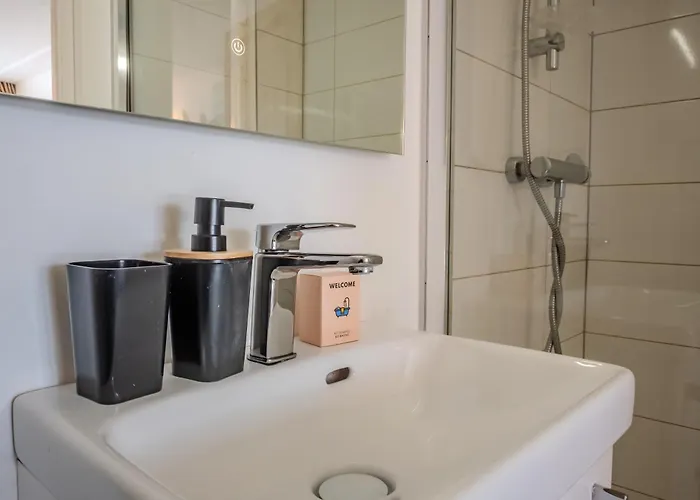 Les Cognassiers - Cosy & Climatisation - Parking Gratuit Lejlighed *