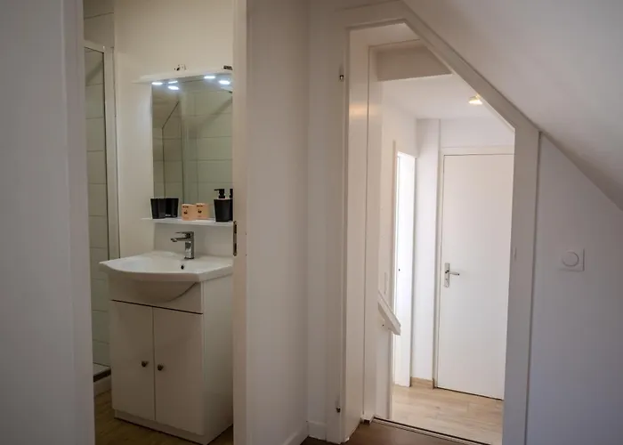 Les Cognassiers - Cosy & Climatisation - Parking Gratuit * Illkirch-Graffenstaden